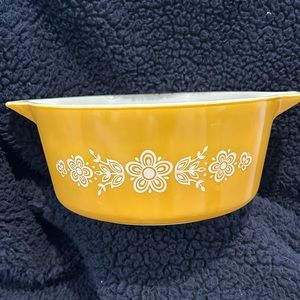 Gold Butterfly Pyrex 9” Casserole Bowl.